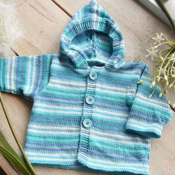 Breipatroon Gestreept Babyvest met capuchon en knoopsluiti, Hobby en Vrije tijd, Ophalen of Verzenden, Nieuw