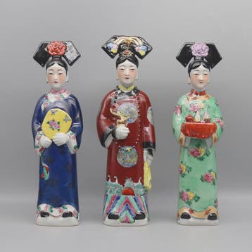 Handgeschilderde Porseleinen Beeldjes: Chinese Prinsessen &, Antiek en Kunst, Verzenden