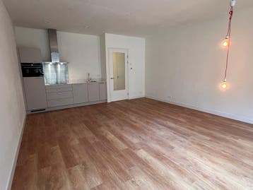 Te huur: Appartement Hellingstraat in Amsterdam, Noord-Holland, Appartement, Amsterdam