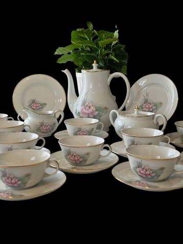 B&C° Bernardaud - Limoges Prestige à la couronne royale -
