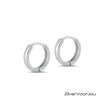 Zilveren huggie hoops 2 mm breed rhodium, Verzenden, Nieuw, Zilver