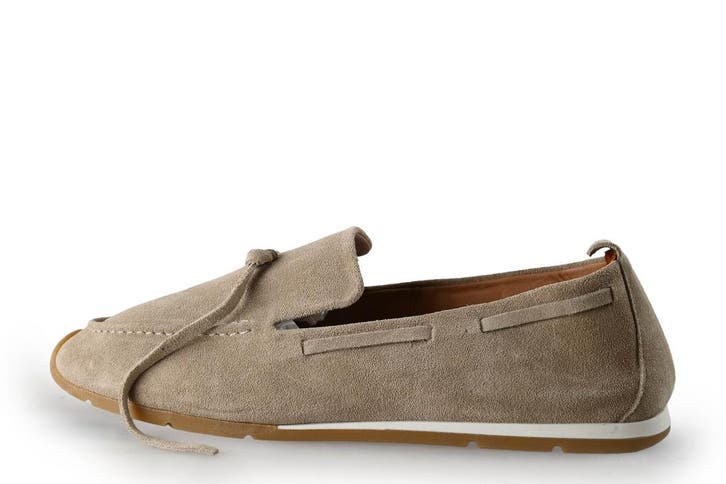 Unisa Instappers in maat 41 Beige, Kleding | Dames, Schoenen, Beige, Zo goed als nieuw, Instappers, Verzenden