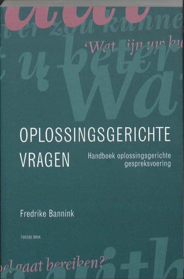 9789026522215 Oplossingsgerichte vragen | Tweedehands, Verzenden, Zo goed als nieuw, Fredrike Bannink