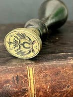 Heraldiek Messing, Hout Militaire wapens - 10 cm, Antiek en Kunst