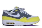 Nike Air Max 1 Essential Yellow Grey • 42, Kleding | Heren, Schoenen, Ophalen of Verzenden, Nieuw, Nike, Sneakers of Gympen