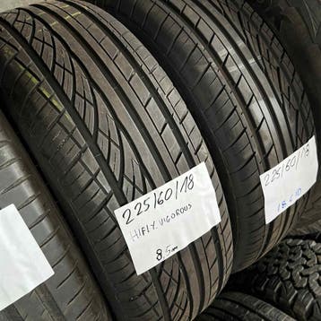 2 x Hifly 225-60-18 Zomerbanden 8,5mm, 18 inch, Gebruikt, Ophalen of Verzenden, Band(en)