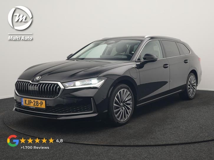 Zakelijke Lease |  Škoda Superb Combi 1.5 TSI Laurin & Kleme, Auto's, Skoda, Dealer onderhouden, Lease, Zwart, Automaat, Stationwagon
