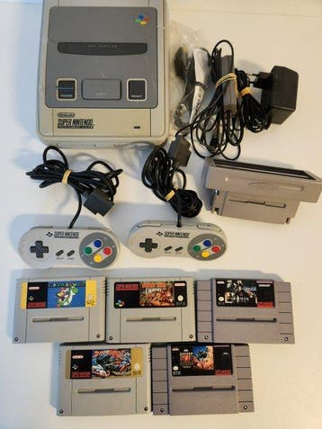 Nintendo - Snes - Snes & 2 Controllers & Lot of games -, Nieuw