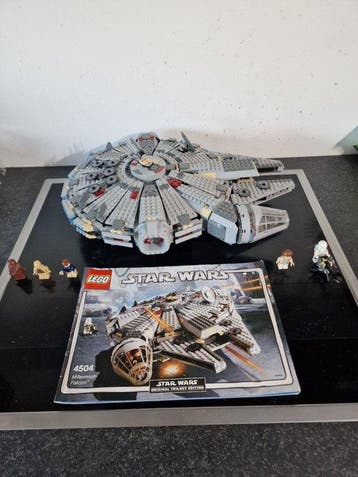Lego Set - 4504 - Star Wars - Millennium Falcon, Kinderen en Baby's, Speelgoed | Duplo en Lego, Nieuw