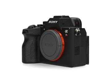 Sony A7R VI - <2.000 kliks - 2 jaar garantie, Ophalen of Verzenden, Nieuw, Sony