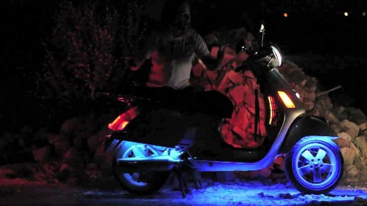 Scooter LED strip + controller - RGB, Auto diversen, Tuning en Styling, Ophalen of Verzenden