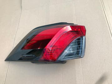 Toyota RAV-4 17+ linker achterlicht origineel, Auto-onderdelen, Verlichting, Verzenden, Gebruikt