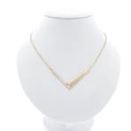 Gouden ketting met een vaste tricolor hanger en zirconia., Gebruikt, Overige kleuren, Ophalen of Verzenden, Met edelsteen