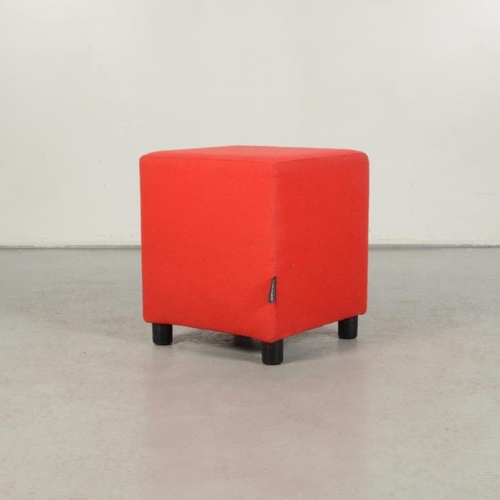 Poef Davant - Rood - 46 x 40 x 40 cm, Zakelijke goederen, Kantoor en Winkelinrichting | Kantoormeubilair en Inrichting, Ophalen of Verzenden