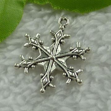 4 x metalen sneeuwvlok bedels 29 x 22 x 3 mm – Ø 2 mm –, Ophalen of Verzenden, Nieuw, Kraal