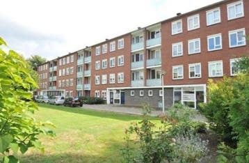 Te Huur 4 Kamer Appartement Rembrandtlaan In Enschede, Huizen en Kamers, Direct bij eigenaar, Overijssel, Enschede, Appartement