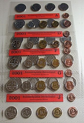 5 x 1 Pfennig 5 duitse Mark, 12,68 Dm 2001 A,d,f,g,j Kurs..., Verzenden