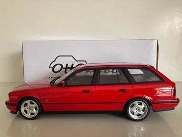 Otto Mobile 1:18 - Modelauto - BMW E34 Touring M5, Nieuw