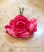 Ranonkels foam Fuchsia 6 cm doos 30 stuks, Ophalen of Verzenden, Nieuw