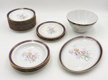 saint amand - Eetservies (16) - Aardewerk