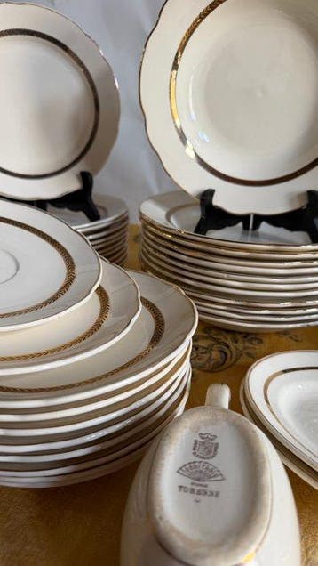 Sarreguemines - Tafelservies (39) - Model Tureen -