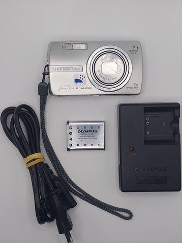 Olympus µ750 Digitale camera, Nieuw