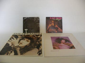 Kate Bush - 2x LP and 2x Single 45s - Diverse titels -, Nieuw in verpakking