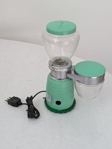 Quick Mill - Koffiemolen - Staal, Plastic, Glas, Antiek en Kunst, Antiek | Keukenbenodigdheden