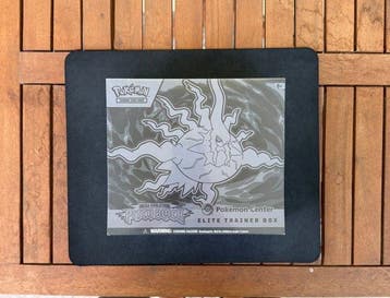 1 Elite trainer box - Mega Evolution Pitch Black Pokémon, Nieuw