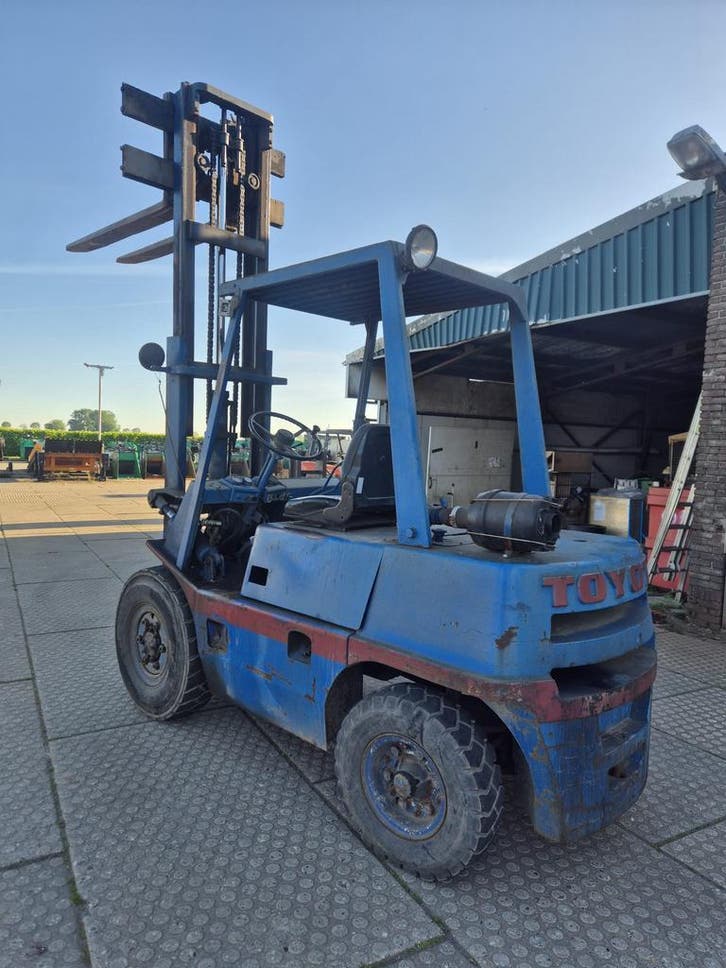 Toyota 3.5 ton, Zakelijke goederen, Machines en Bouw | Heftrucks en Intern transport, 3000 tot 4000 kg, Diesel, Heftruck, Ophalen