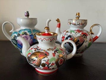 Lomonosov Imperial Porcelain Factory - 3 jugs - Koffiepot