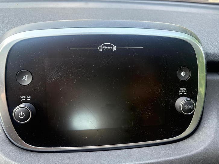 Fiat 500 navigatie scherm vervangen, Auto diversen, Autonavigatie, Nieuw