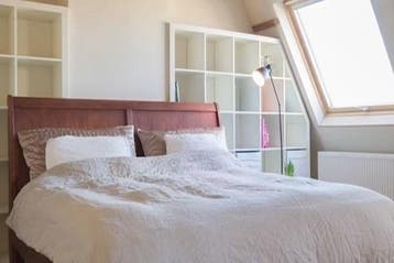 Studio Sweelinckstraat in Den Haag, Minder dan 20 m², Den Haag