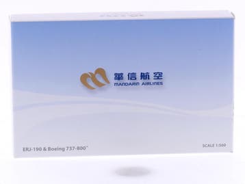 Schaal 1:500 Herpa / Hogan Wings 8522 Mandarin Airlines E..., Ophalen of Verzenden, Zo goed als nieuw