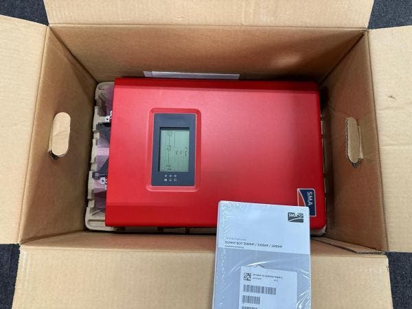 Veiling - Sunny Boy - SB3000HF-30 omvormer zonnepanelen, Doe-het-zelf en Verbouw, Zonnepanelen en Toebehoren