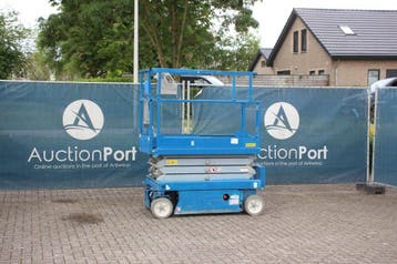 Veiling: Schaarlift Skyjack SJ III 3219 Elektrisch 227kg 7.8, Zakelijke goederen, Machines en Bouw | Liften, Steigers en Ladders