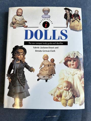 Identifying Dolls - Lydia Dorbyshire 9780785803720, Verzenden, Gelezen, Lydia Dorbyshire