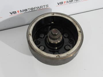 Honda VT 700 RC19 Vliegwiel, Motoren, Onderdelen | Honda, Ophalen of Verzenden, Nieuw