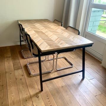 Eettafel | Visgraat, teakhout, Karwei, Mateo, Nieuw