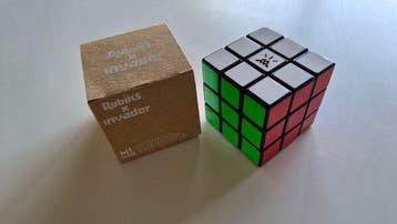 Rubiks - Invader (1969) - sculptuur, Rubiks x Invader -
