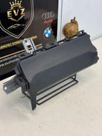 Suzuki Swift 1.2i airbag knie links bj.2011 art.7395068L10, Auto-onderdelen, Gebruikt, Suzuki