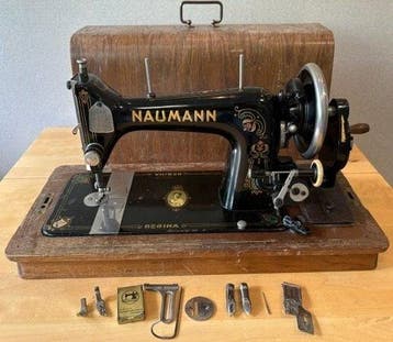 Naumann Model 9 - Regina Wilhelmina 1933 Naaimachine -