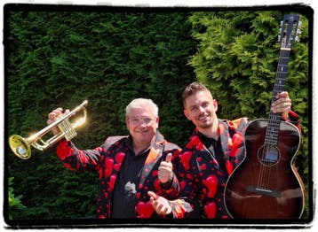 Ambulant muziek duo Unique voor elk soort feest!, Dj
