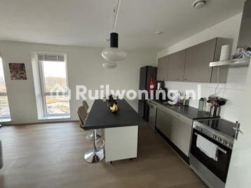 Beverwijkse flat voor jouw Amsterdamse woning, Amsterdam