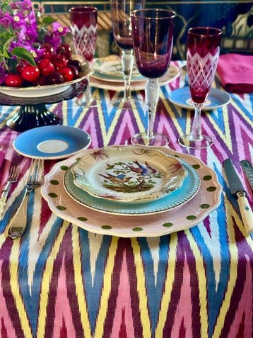 Tafelloper met ikat-motief voor brede tafels. - Deken - 150