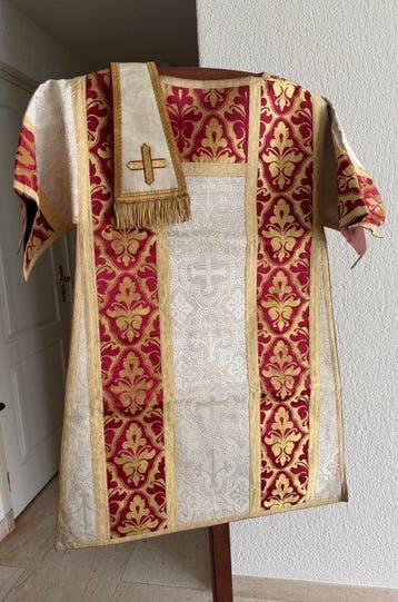 Religieuze en spirituele objecten - Zijde, Stof, Lint,