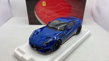 BBR 1:18 - Modelauto - Ferrari F12 TDF 1/18 Azzurro Dino, Nieuw