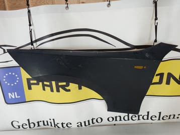 Gebruikt spatbord BMW 1 Series 2004-2013 - 41357133227, Auto-onderdelen, Ophalen of Verzenden, Nieuw