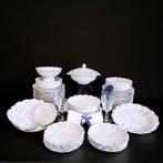 Giraud-Brousseau / Limoges - Tafelservies (66) - Porselein