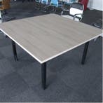 (MDK-104899) Kwadrant vergadertafel nieuw, Ophalen of Verzenden, Nieuw